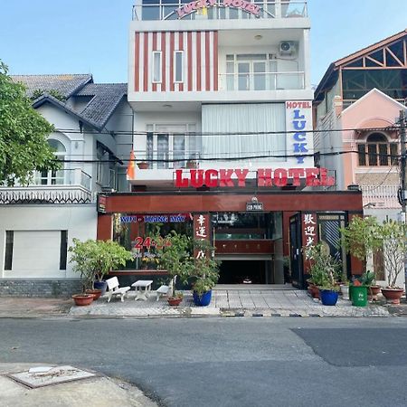 Lucky Hotel ホーチミン市 エクステリア 写真