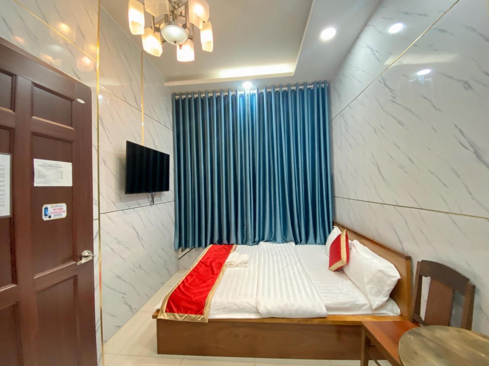 Lucky Hotel ホーチミン市 エクステリア 写真