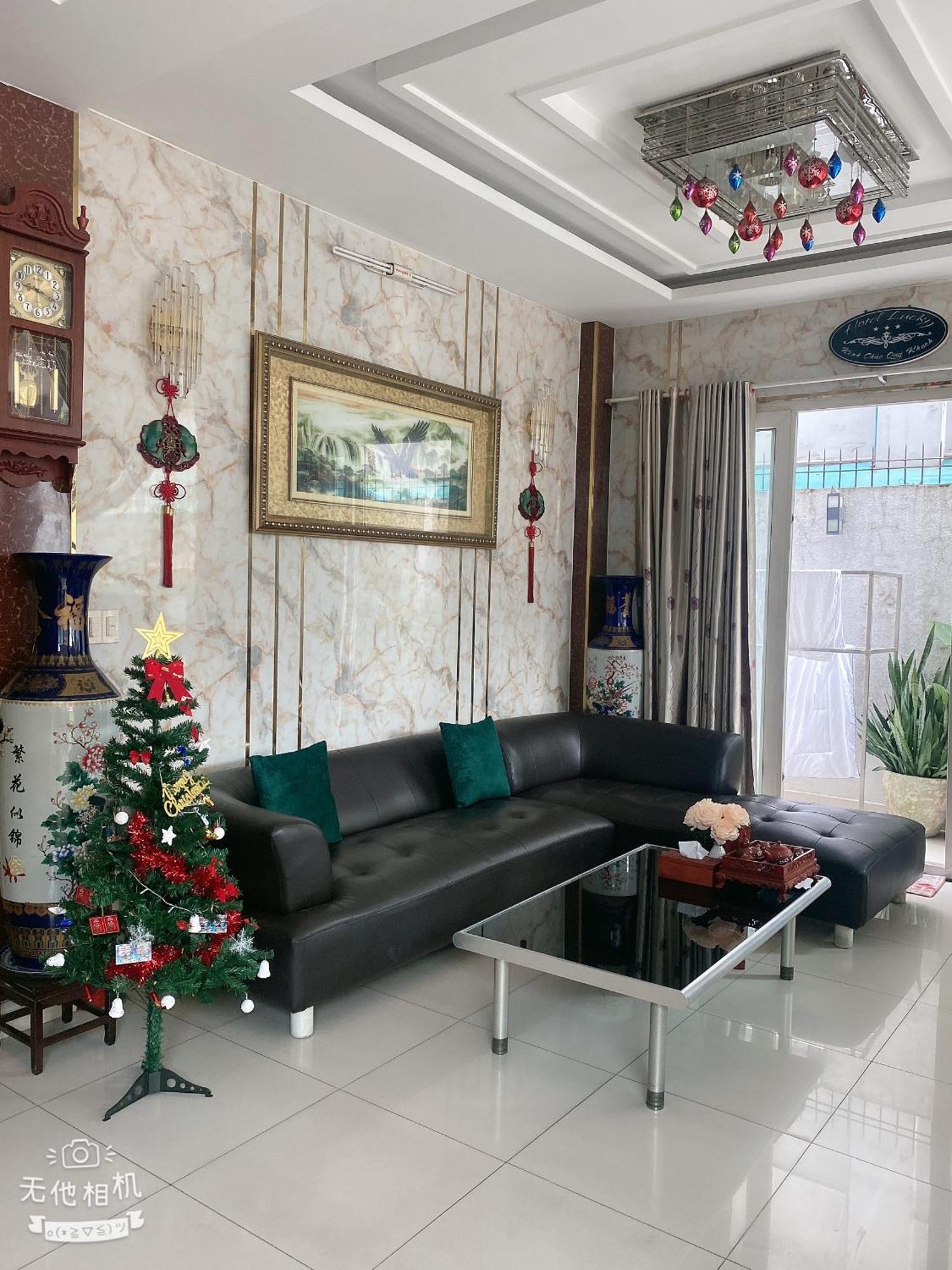 Lucky Hotel ホーチミン市 エクステリア 写真