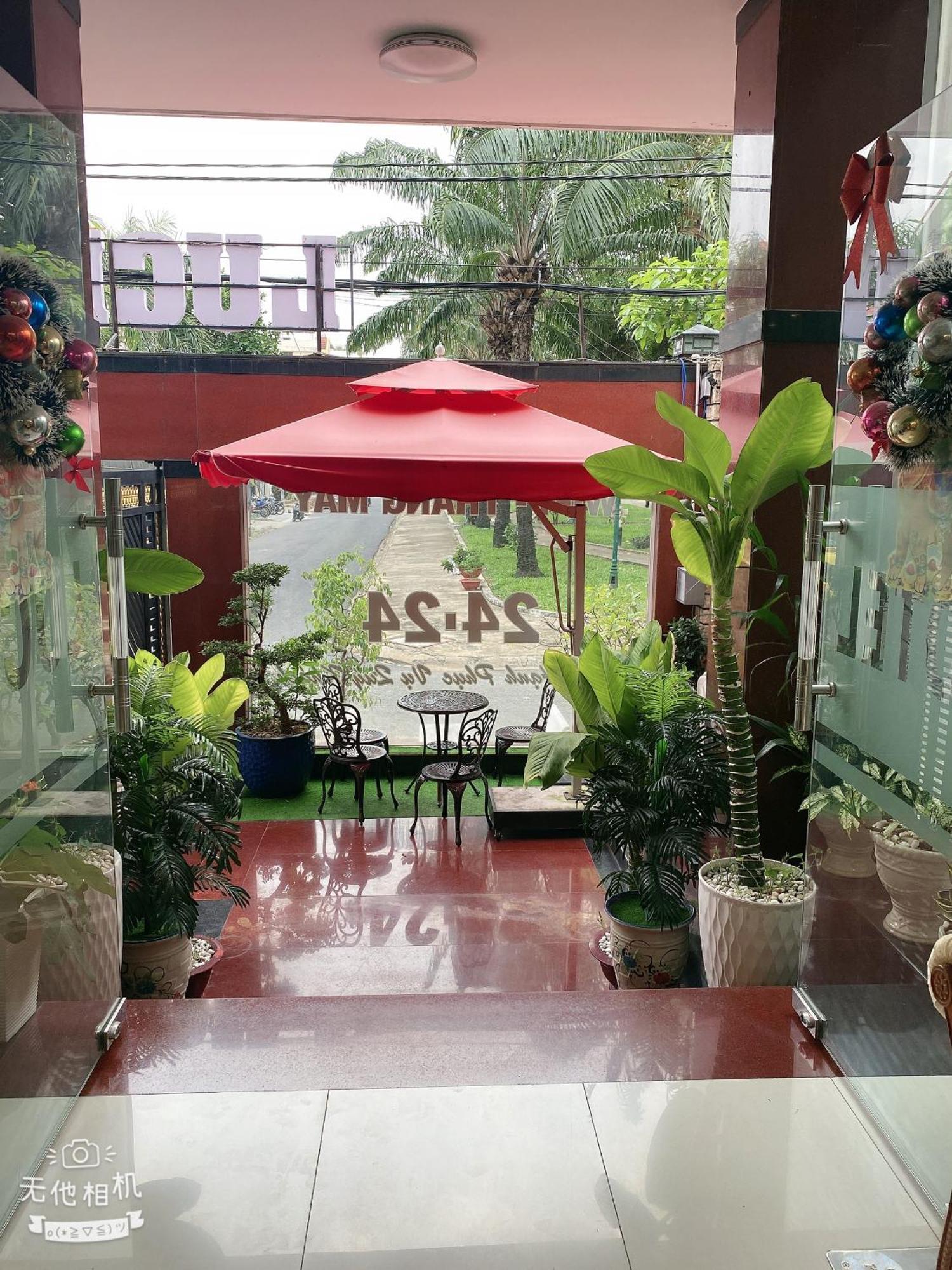 Lucky Hotel ホーチミン市 エクステリア 写真